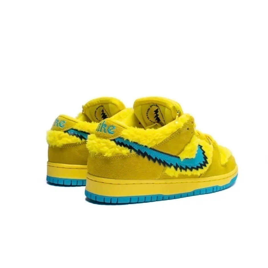 Nike x Grateful Dead Dunk Low Sb "Yellow Bear"
