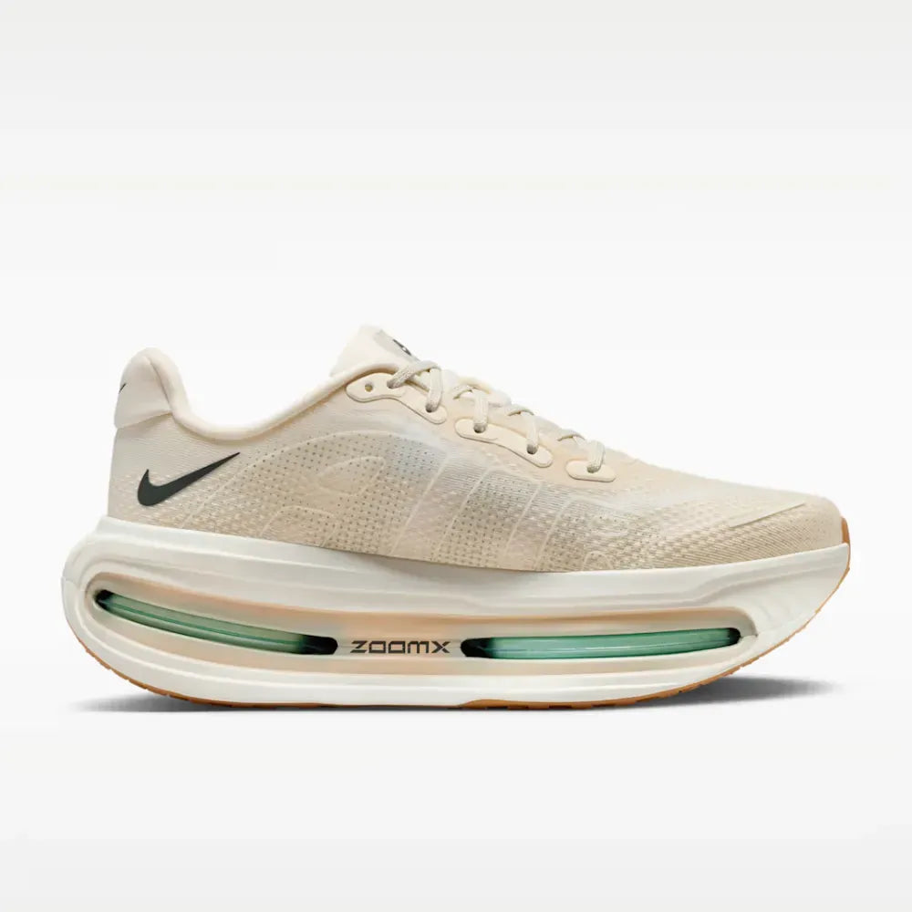 Nike Vomero Premium “Pale Ivory”