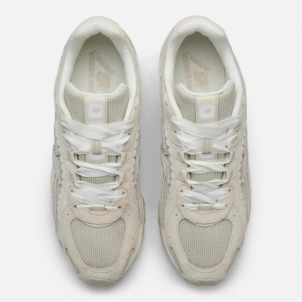 New Balance 204L “Sea Salt”