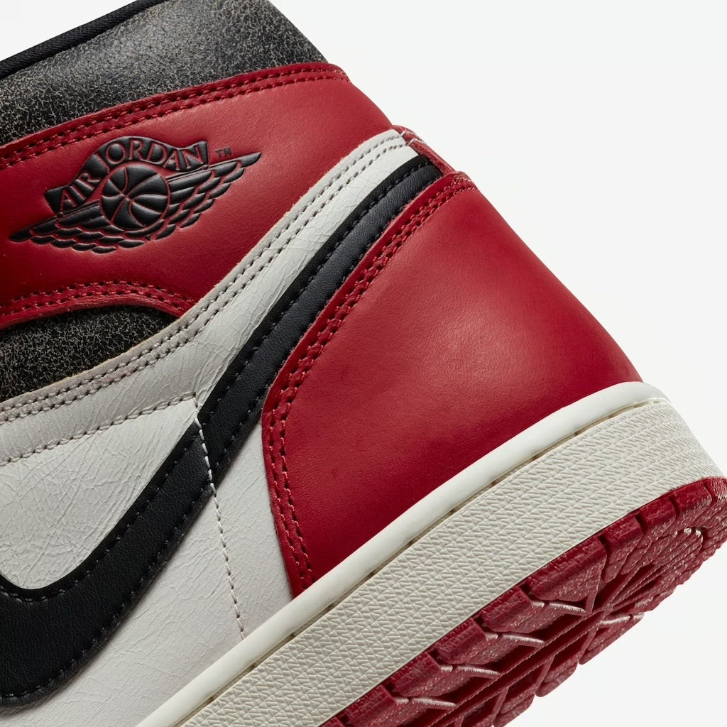 Air Jordan 1 Chicago "Lost And Found"