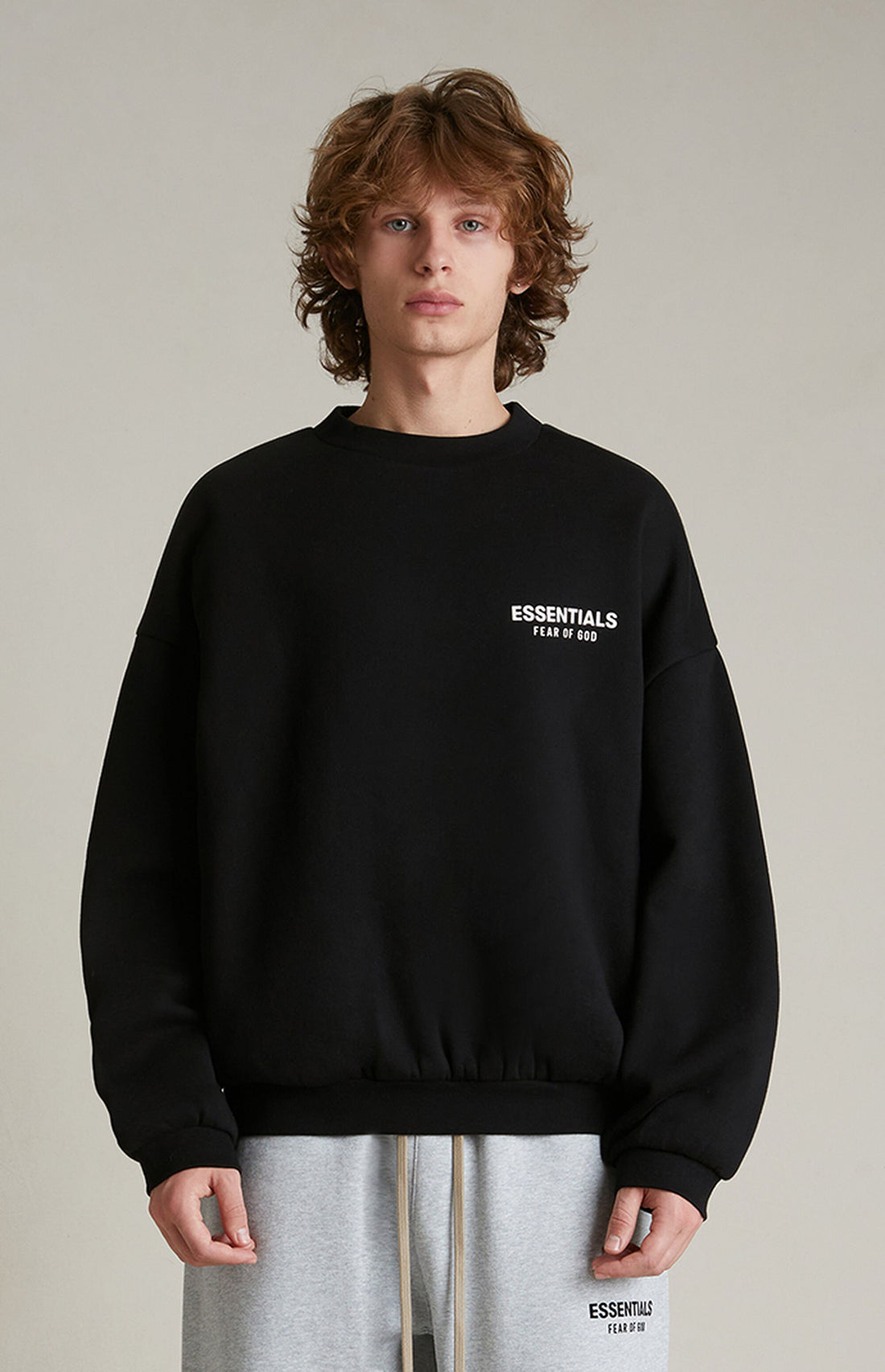 Moletom Fear of God Essentials Fleece Crewneck Black