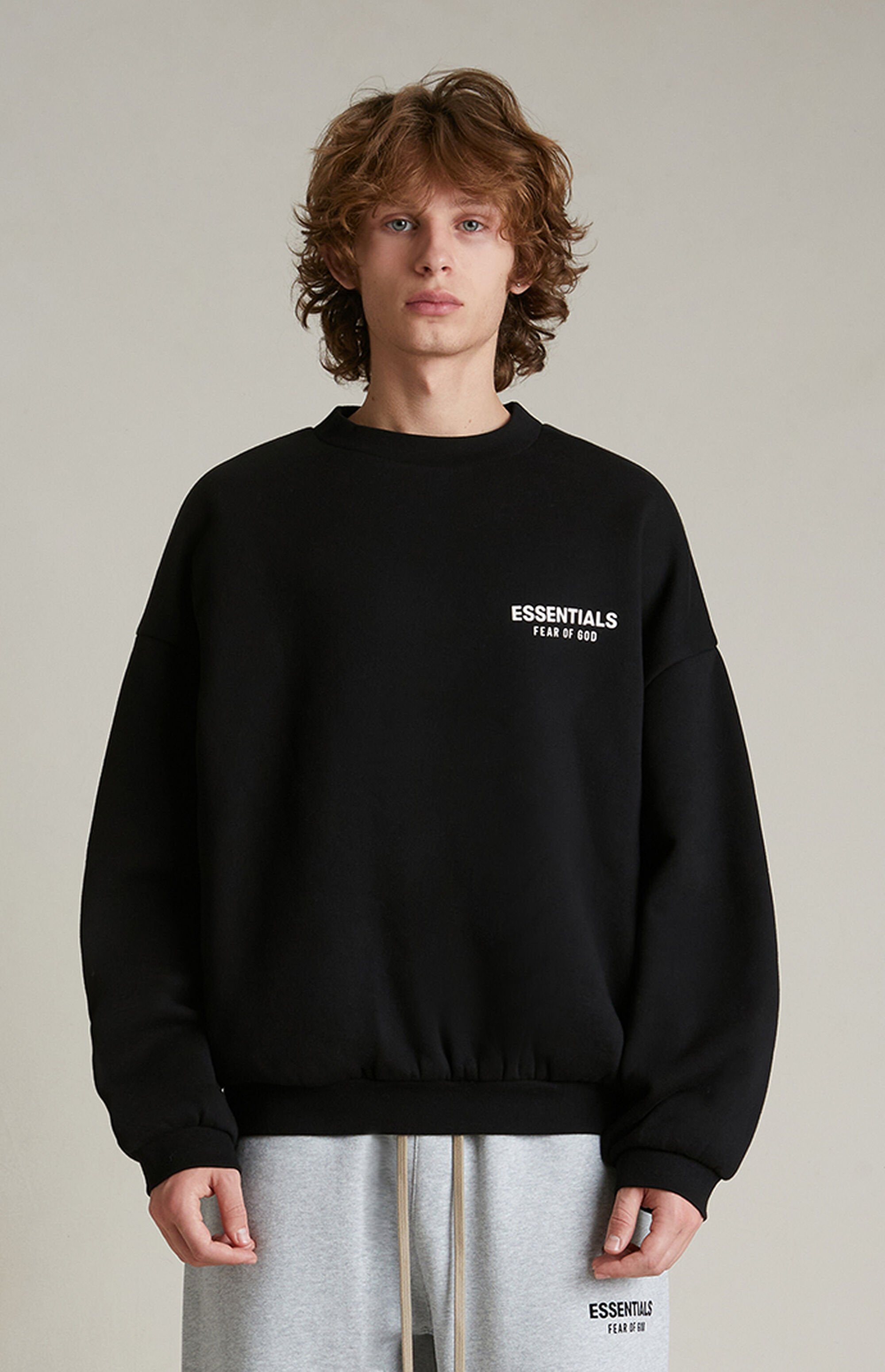 Moletom Fear of God Essentials Fleece Crewneck Black