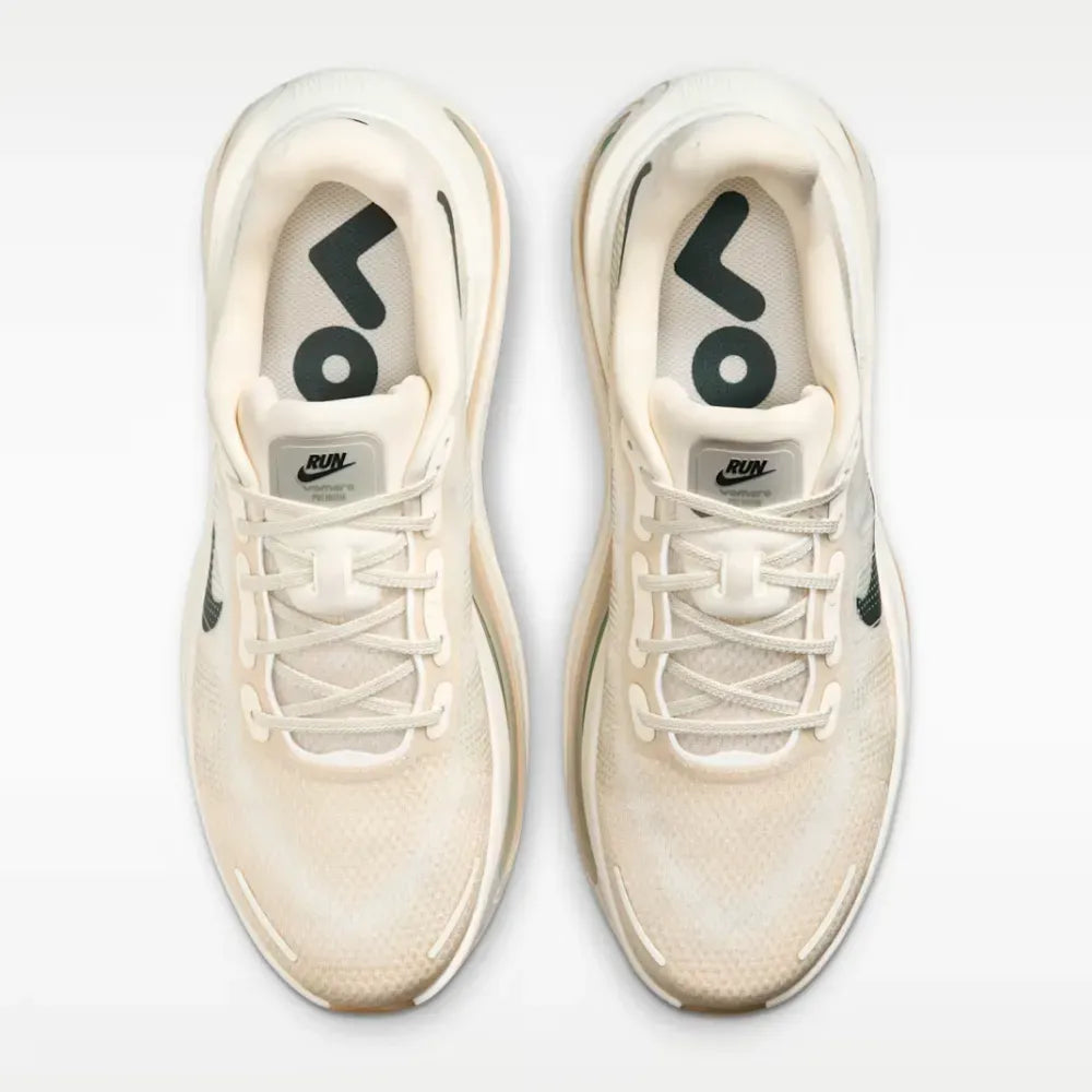 Nike Vomero Premium “Pale Ivory”
