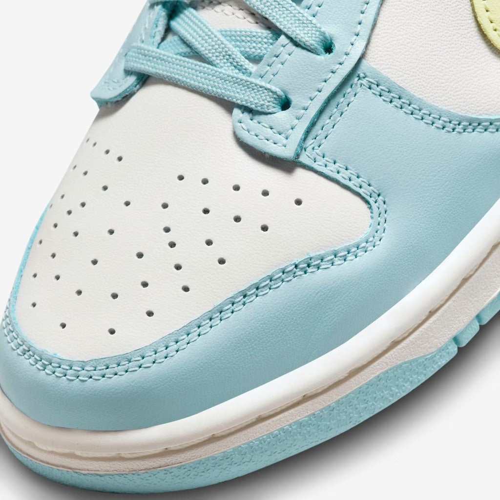 Dunk Low "Ocean Bliss"