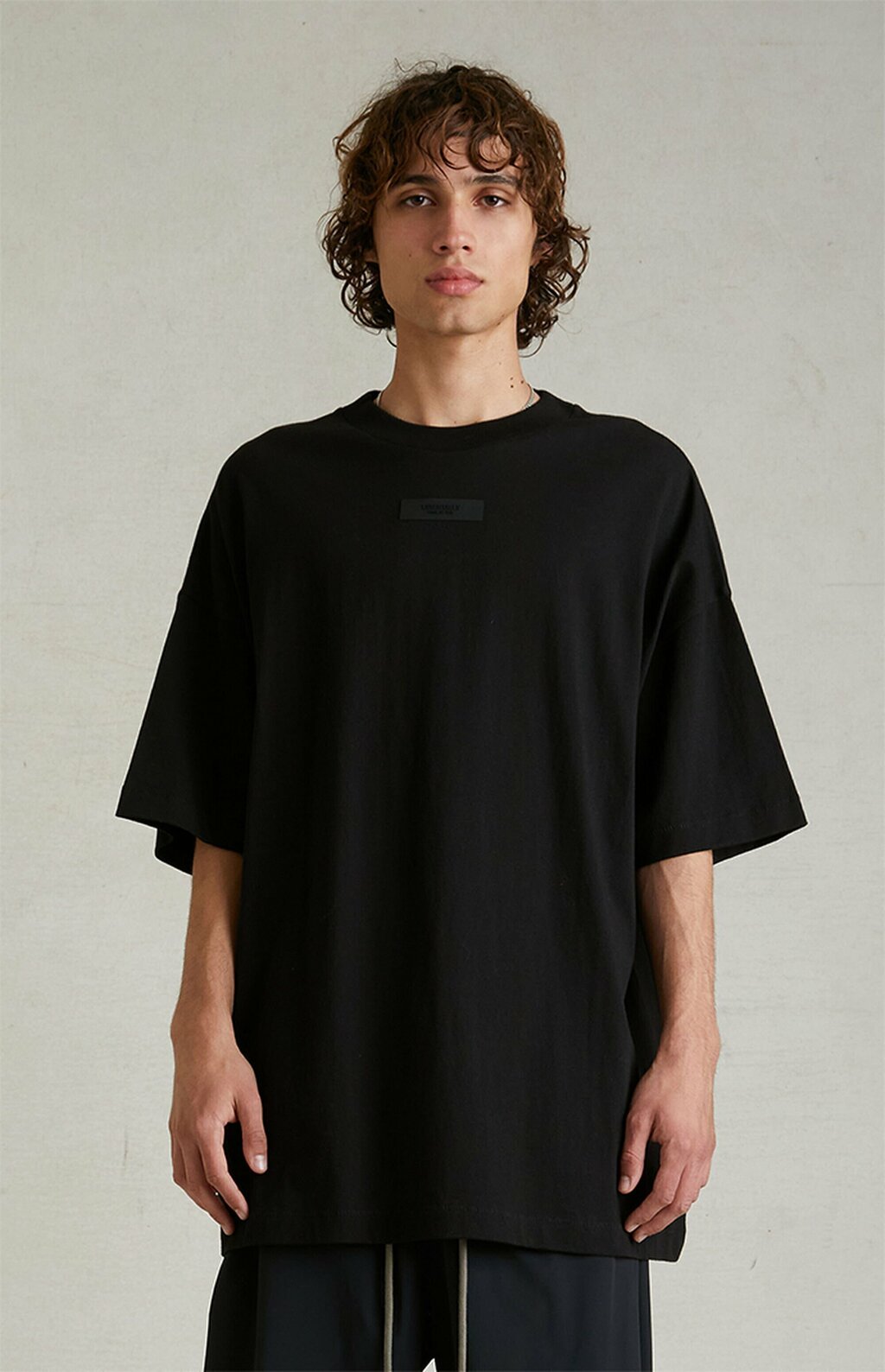 Camiseta Fear of God Essentials S/S Black