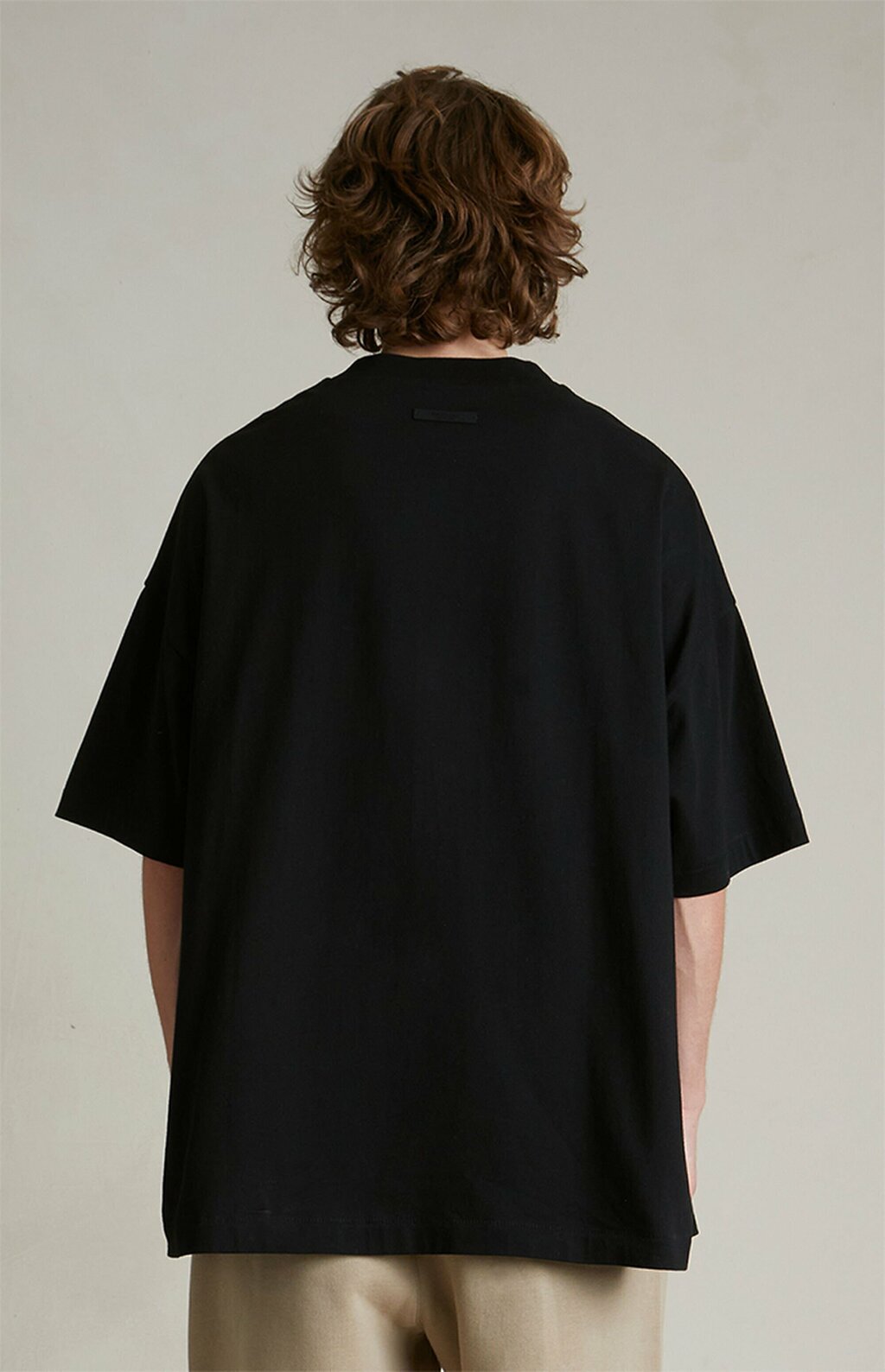 Camiseta Fear Of God Essentials "University" Black