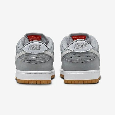 Dunk Low SB "Grey Gum"